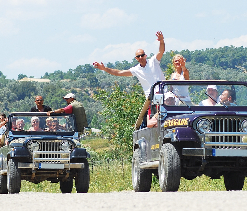 JEEP SAFARI 